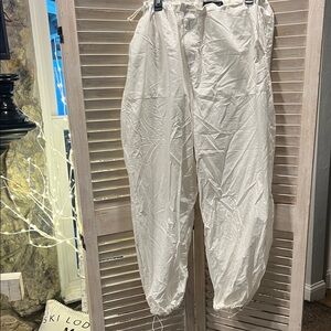 Aeropostale woman’s  White Joggers